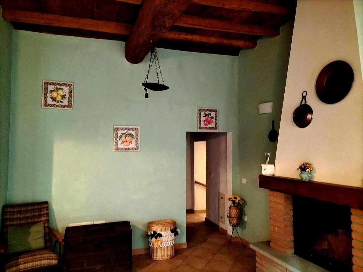 La Casetta Di Bruno Sul Passo Della Futa Traversa Exterior foto